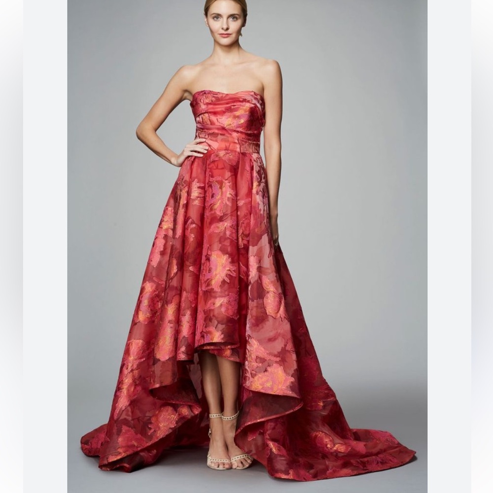 MARCHESA NOTTE Strapless Floral Fil Coupe High-Low Gown 🧡🩷